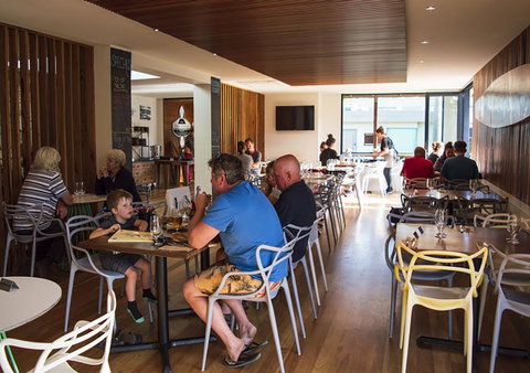 Great Ocean Road Resort - Winery Find 5