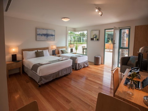 Great Ocean Road Resort - Winery Find 11