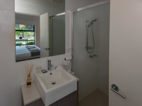 Great Ocean Road Resort - Winery Find 33