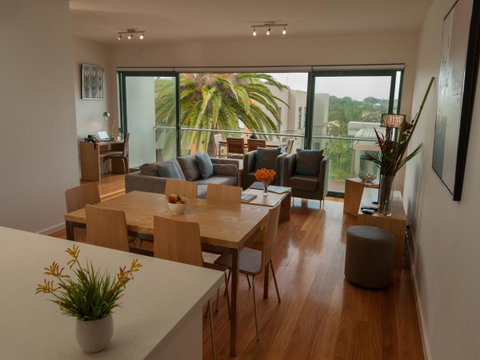 Great Ocean Road Resort - Winery Find 23