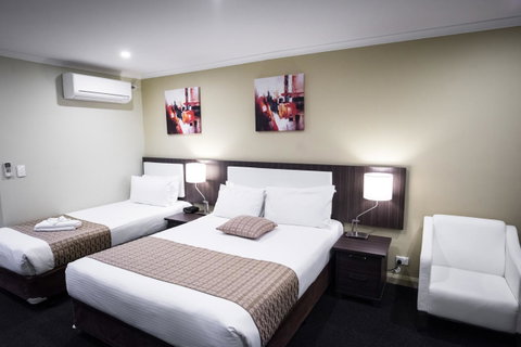 Best Western Melbourne Airport - Winery Find 20