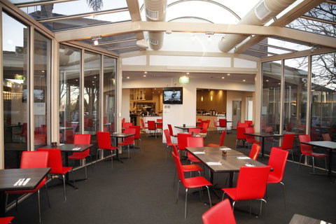 Best Western Melbourne Airport - Winery Find 11