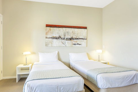 Deep Blue Hotel & Hot Springs - Winery Find 30
