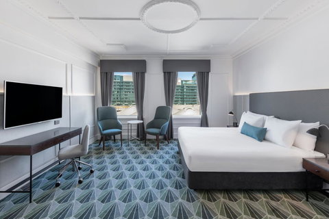 The Savoy Hotel On Little Collins Melbourne - Winery Find 12