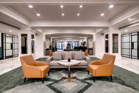 The Savoy Hotel On Little Collins Melbourne - Winery Find 7