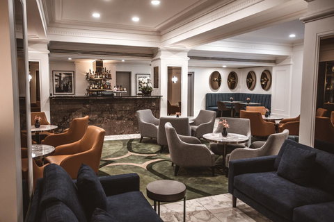 The Savoy Hotel On Little Collins Melbourne - Winery Find 5