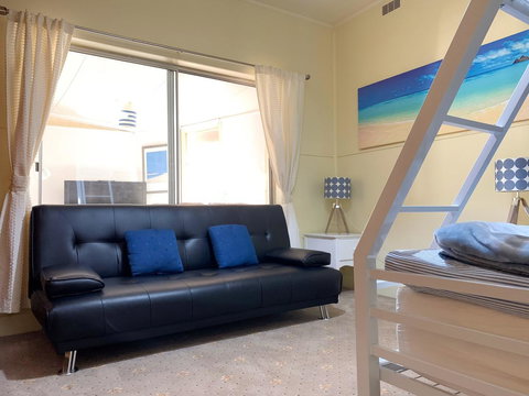 Nautique Beach House - Winery Find 10