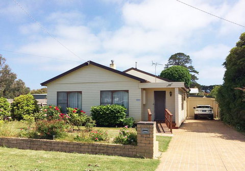 Nautique Beach House - Winery Find 21