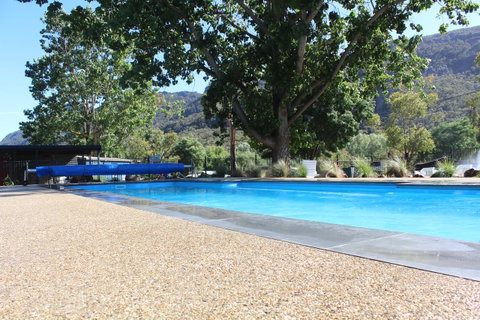 Halls Gap Lakeside Tourist Park - Winery Find 6