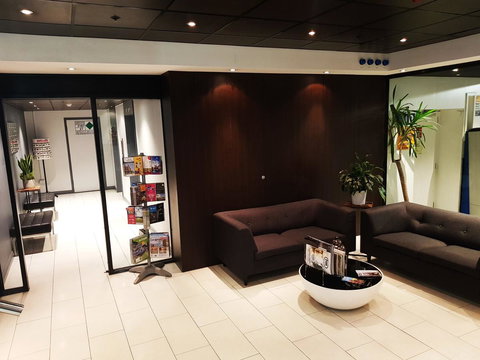 CitiClub Hotel Melbourne - Winery Find 36