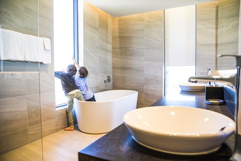 Hyatt Place Melbourne Essendon Fields - Winery Find 19
