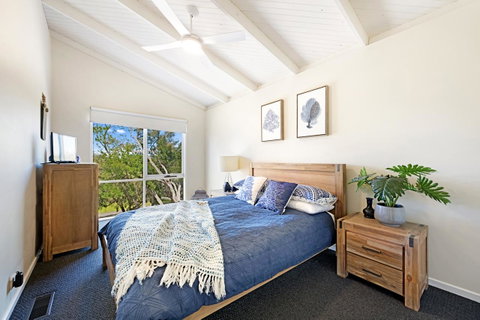 Beachside House - Winery Find 15