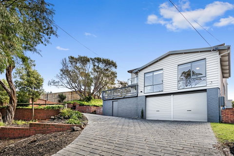 Beachside House - Winery Find 17