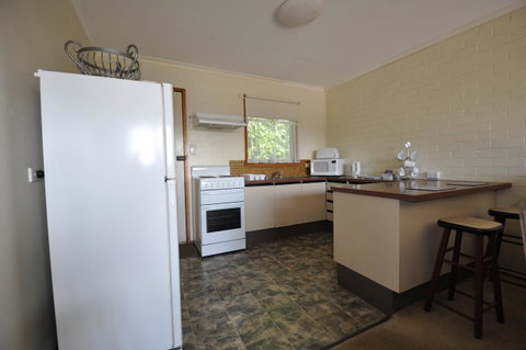 Ballymena Holiday Units - Winery Find 6