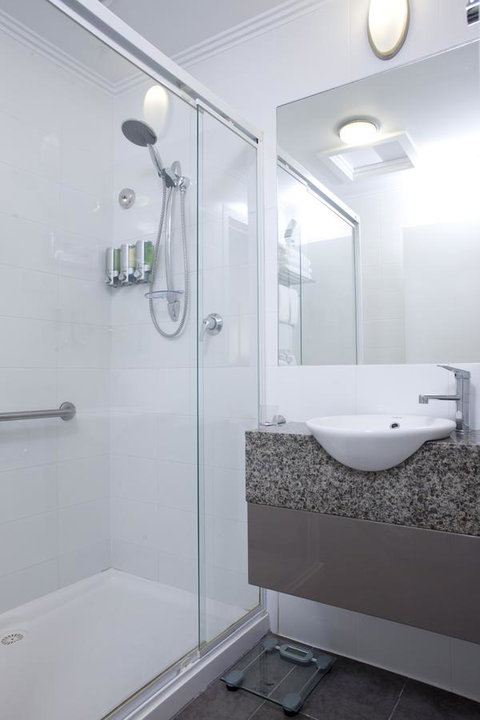 Alto Hotel On Bourke - Winery Find 30