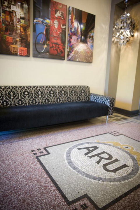 Alto Hotel On Bourke - Winery Find 8