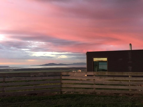 One Tree Hill Wilson Prom And Ocean Views - Winery Find 20