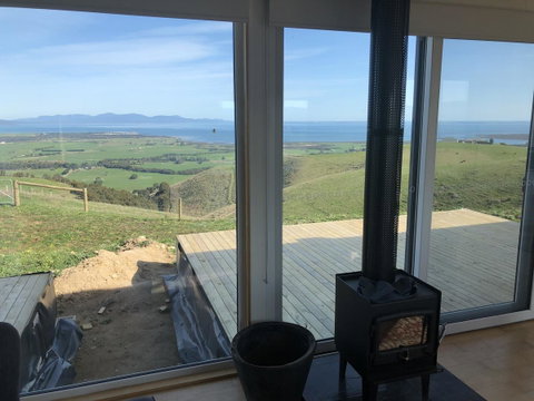 One Tree Hill Wilson Prom And Ocean Views - Winery Find 9