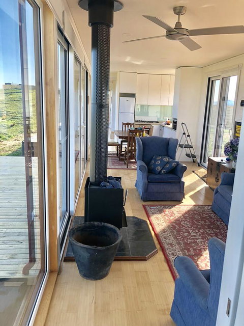 One Tree Hill Wilson Prom And Ocean Views - Winery Find 25