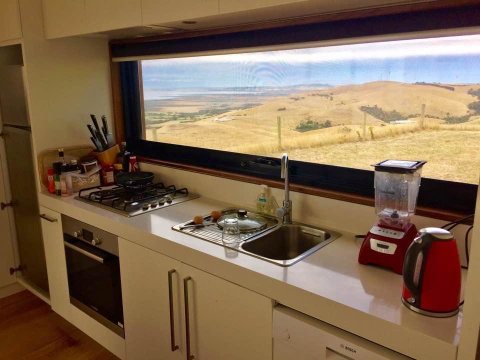 One Tree Hill Wilson Prom And Ocean Views - Winery Find 12