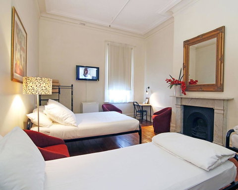 Hotel Claremont Guest House - Winery Find 10