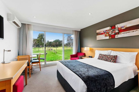 Quality Inn & Suites Traralgon - Winery Find 10