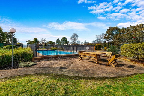 Quality Inn & Suites Traralgon - Winery Find 4
