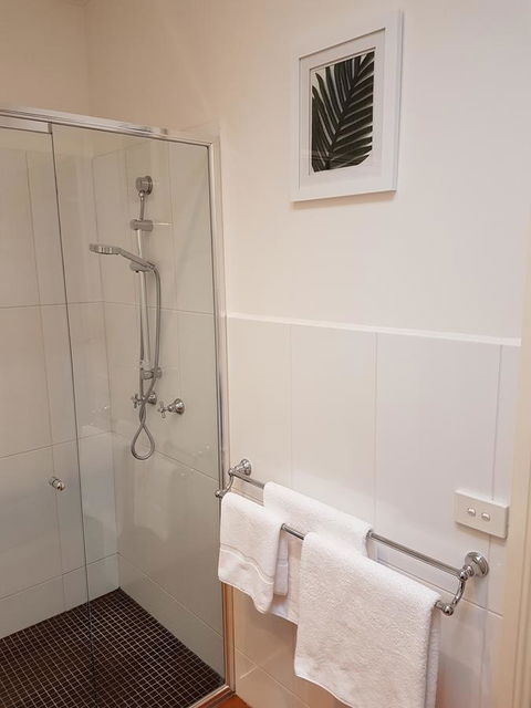 Healesville House - Fig Tree House - Winery Find 13