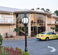 Quality Hotel Melbourne Airport - Winery Find