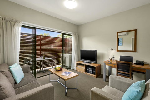 Quest Bendigo Central - Winery Find 5