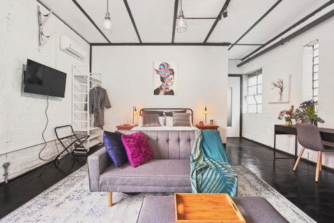The Blender Loft - Winery Find 0