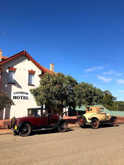 The Coorow Hotel - Winery Find 2