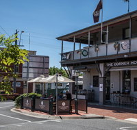 The Corner Hotel Alexandra - Winery Find