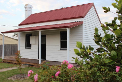 The Cottage - Winery Find 3