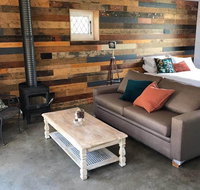 The Cottage - 58 Acre Farm Stay at Hanging Rock - Winery Find