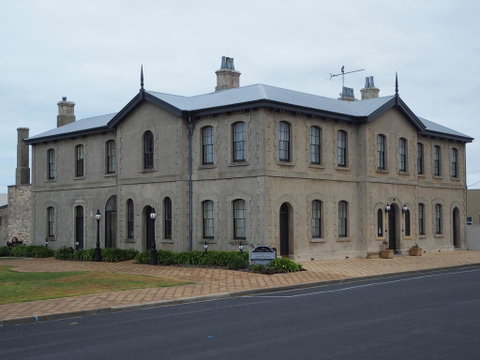 The Customs House B & B - Winery Find 0