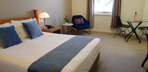 The Grand Motel - Winery Find 2