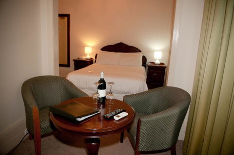 The Hotel Shamrock - Winery Find 1