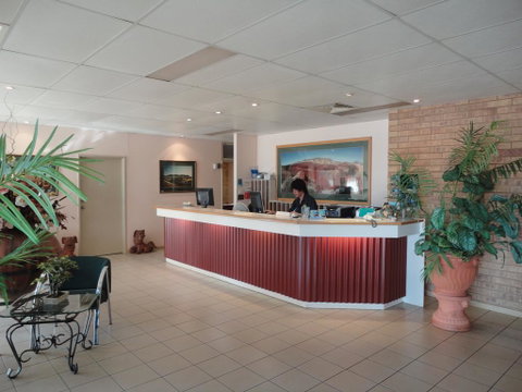 The Lodge Motel - Winery Find 1