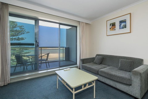 The Oaks Waterfront Resort, Unit 303 - Winery Find 3