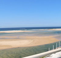 The Oaks Waterfront Resort Unit 502 - Winery Find