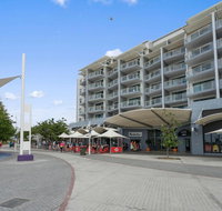 The Oaks Waterfront Resort Unit 509 - Winery Find