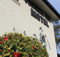 The Pioneer Way Motel - Winery Find