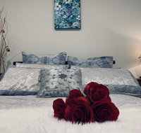 The private  green and cozy home in Caulfield - Winery Find