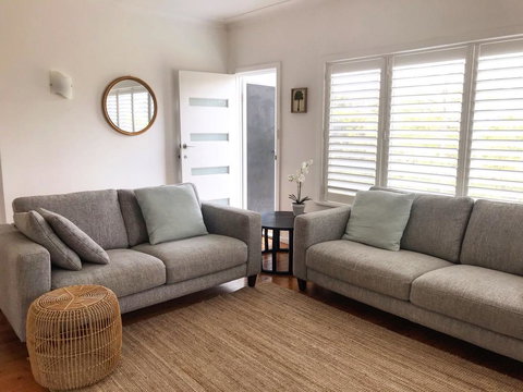 The Seaside Beachhouse Mollymook - Winery Find 3