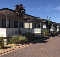 The Sundowner Cabin  Tourist Park - Winery Find