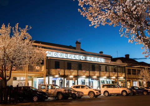 The Woolpack Hotel - Winery Find 0