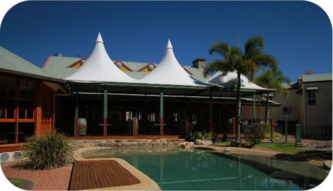 Tinaroo Lake Resort - Winery Find 1