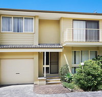Toowoon Bay Townhouse Unit 6 - Winery Find
