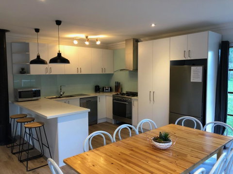 Toorongo River Chalets - Winery Find 1